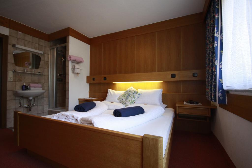 Privatzimmer Kammerlander Neukirchen am Großvenediger Rum bild
